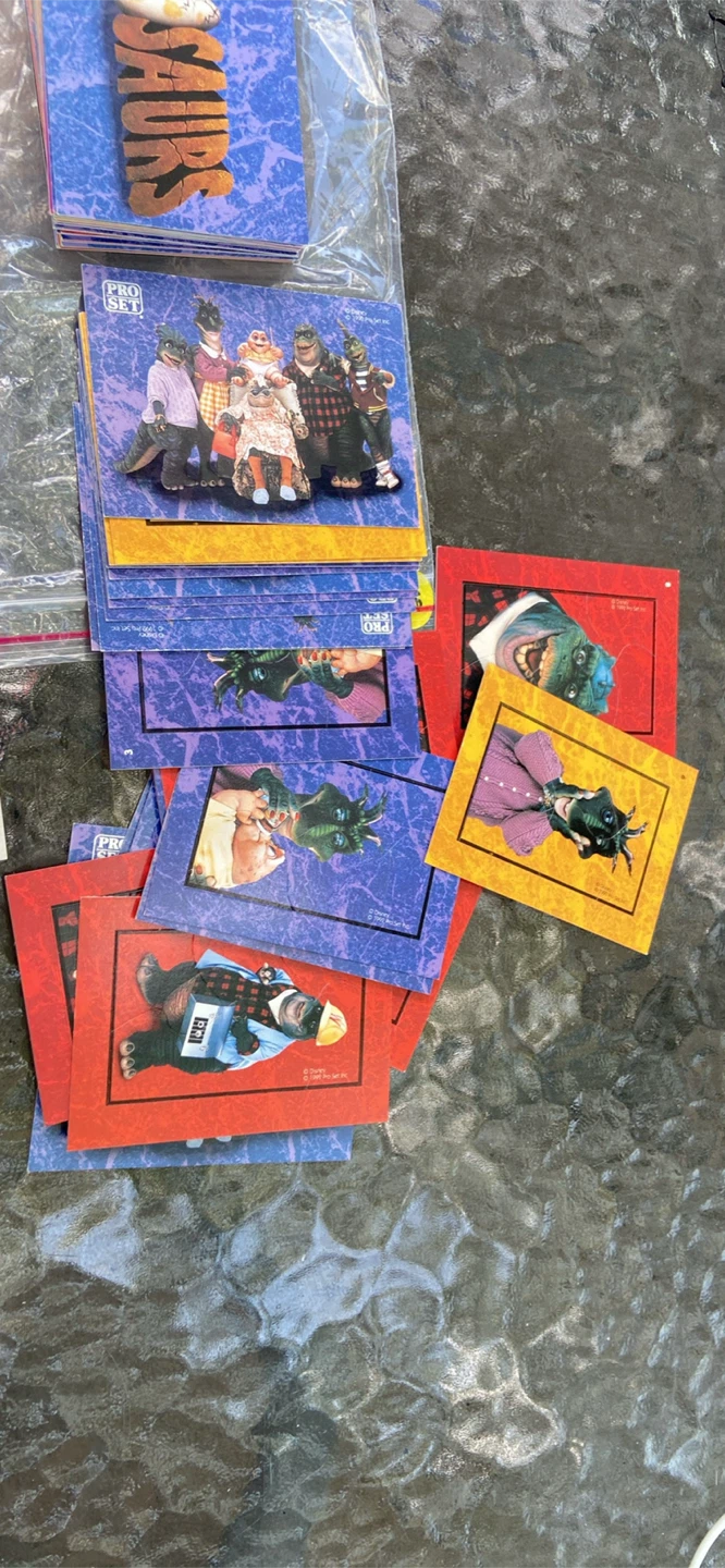 Dinosaurs Pro Set Trading Cards - photo 2
