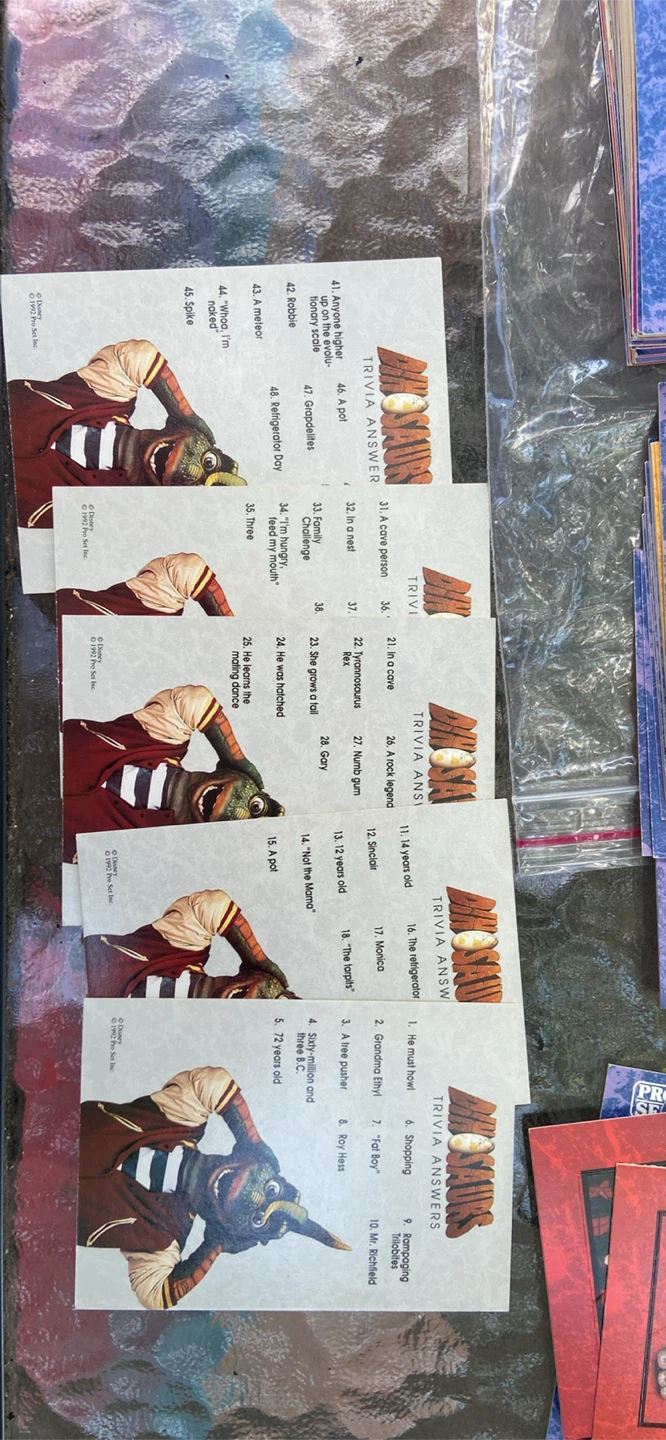 Dinosaurs Pro Set Trading Cards - photo 3