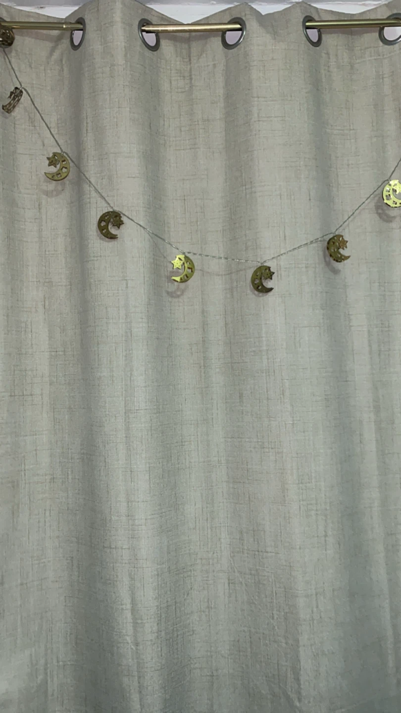 Curtain