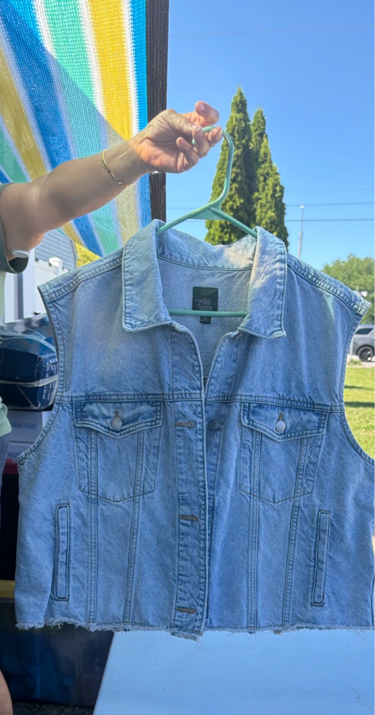 Wild Fable Light Wash Denim Vest