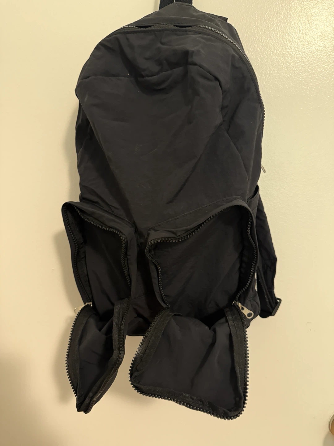 Black Backpack - photo 2