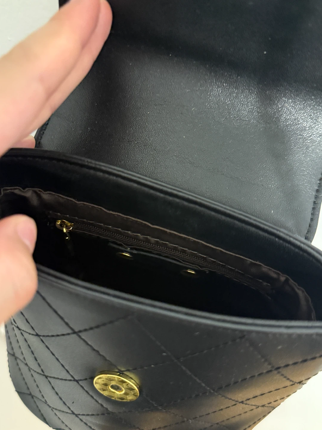 Black and Gold Purse - photo 2