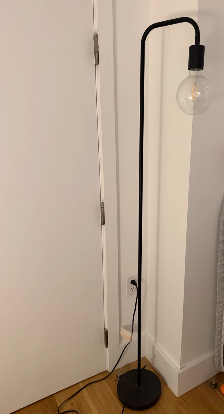 Black Floor Lamp