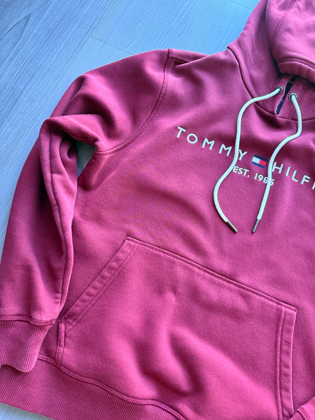 Tommy Hilfiger Hoodie and Sweatpants Set - photo 2