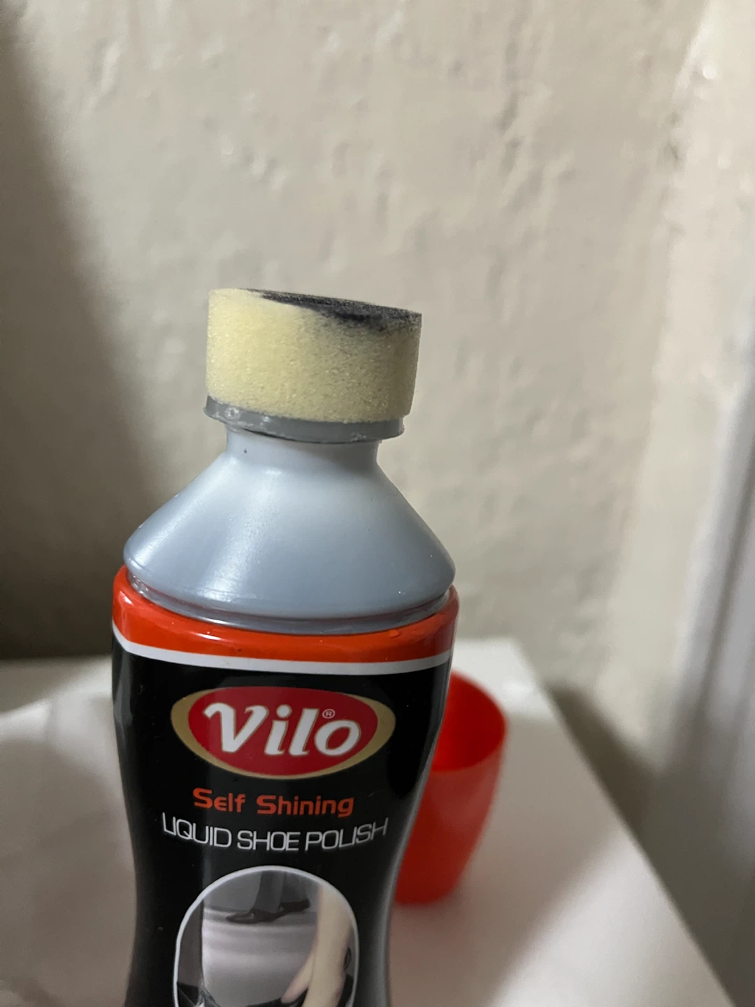 Vilo Self Shining Liquid Shoe Polish - Black - photo 4