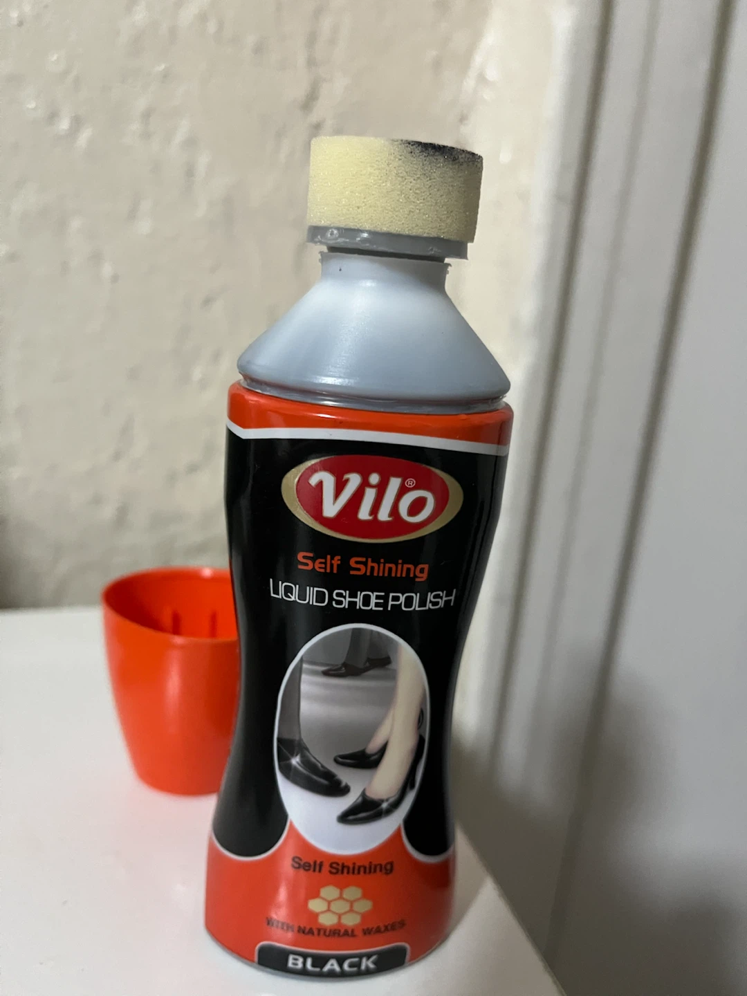 Vilo Self Shining Liquid Shoe Polish - Black - photo 5