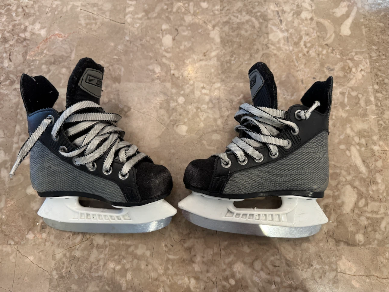 Bauer Supreme Hockey Skates - photo 3