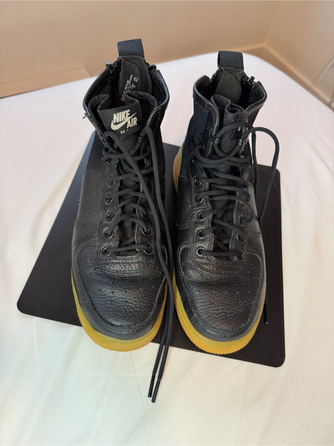 Nike Air Force 1 Mid Men's Size 8.5 Black High Top Sneakers - photo 4