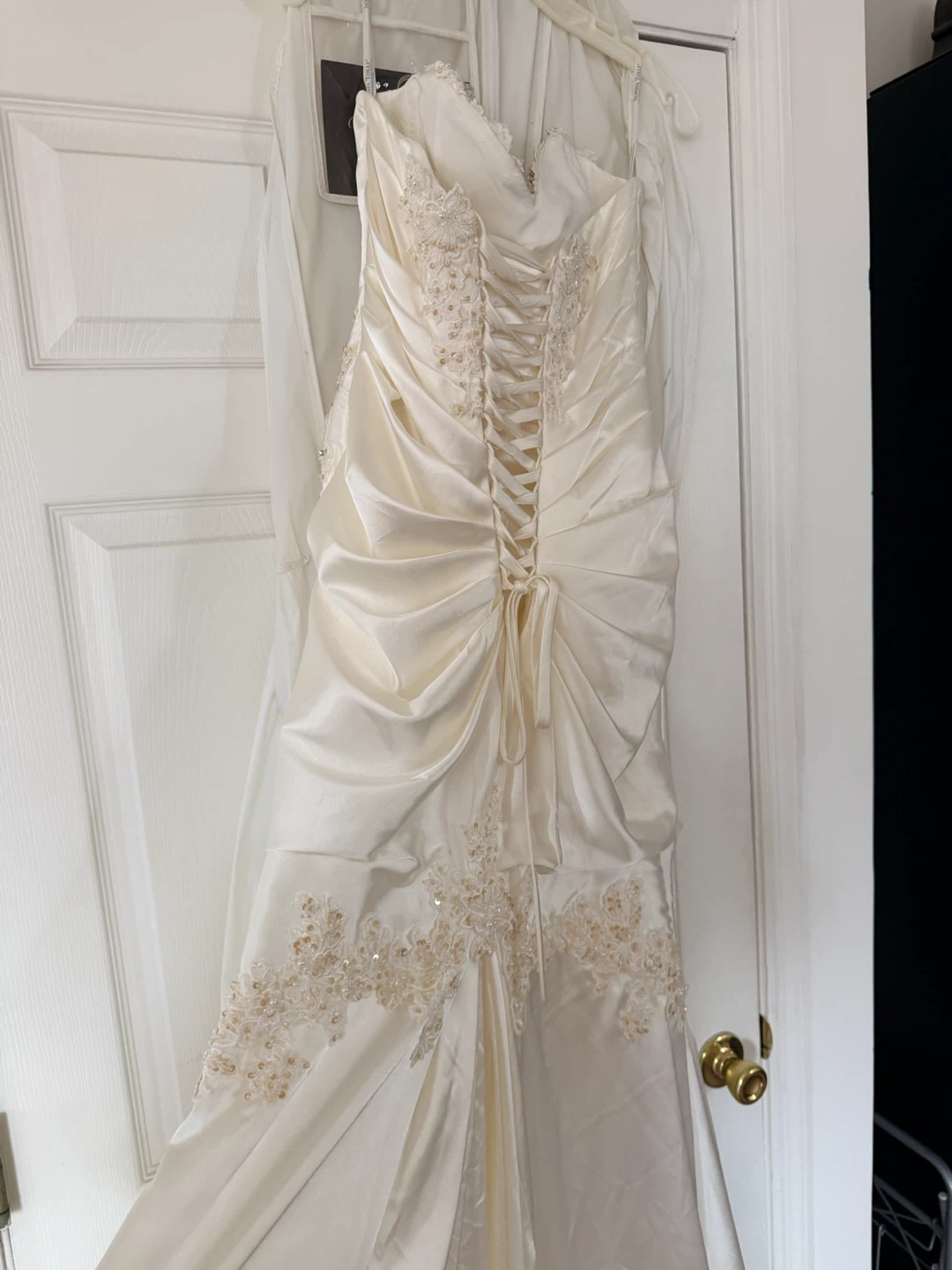 Sophia Tolli Strapless Wedding Dress (NEVER WORN) - photo 3