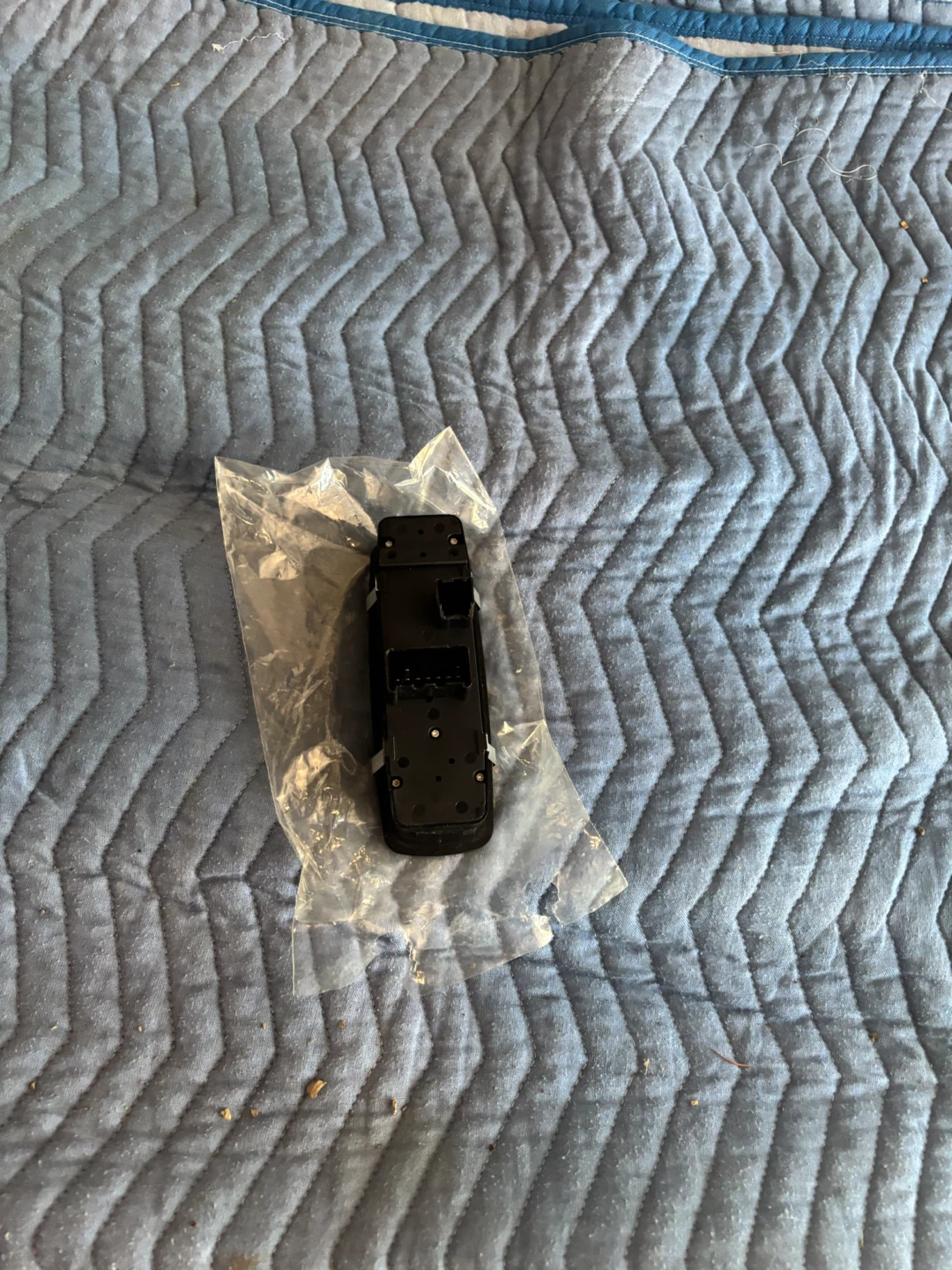 Power Window Master Switch Control Button - photo 5