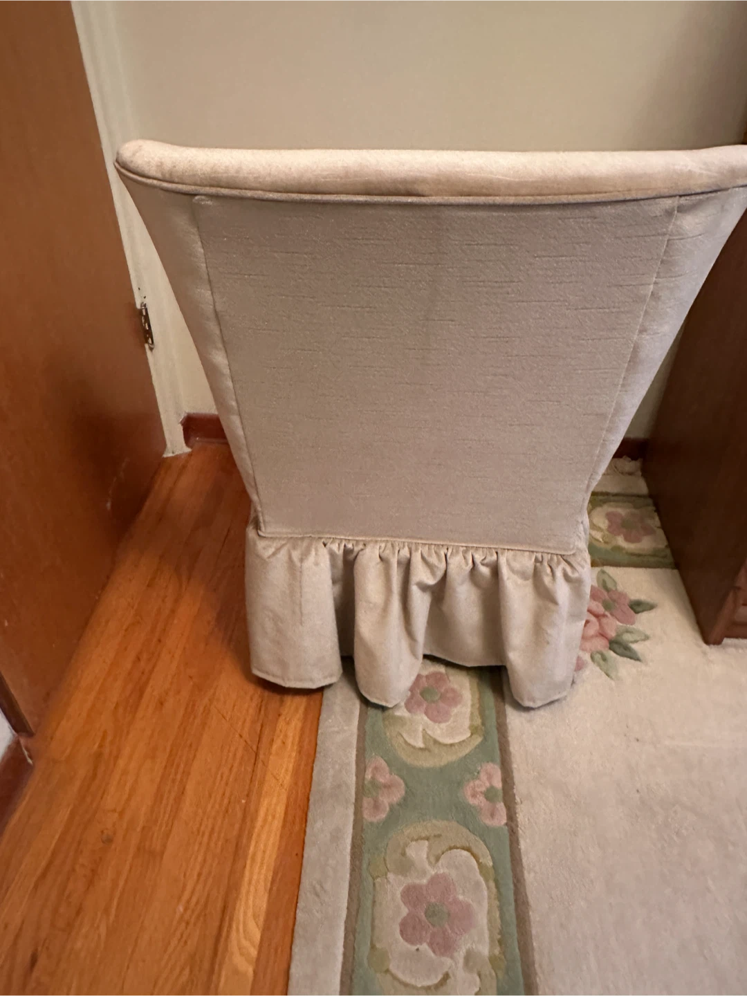 Vintage Vanity Stool - photo 2