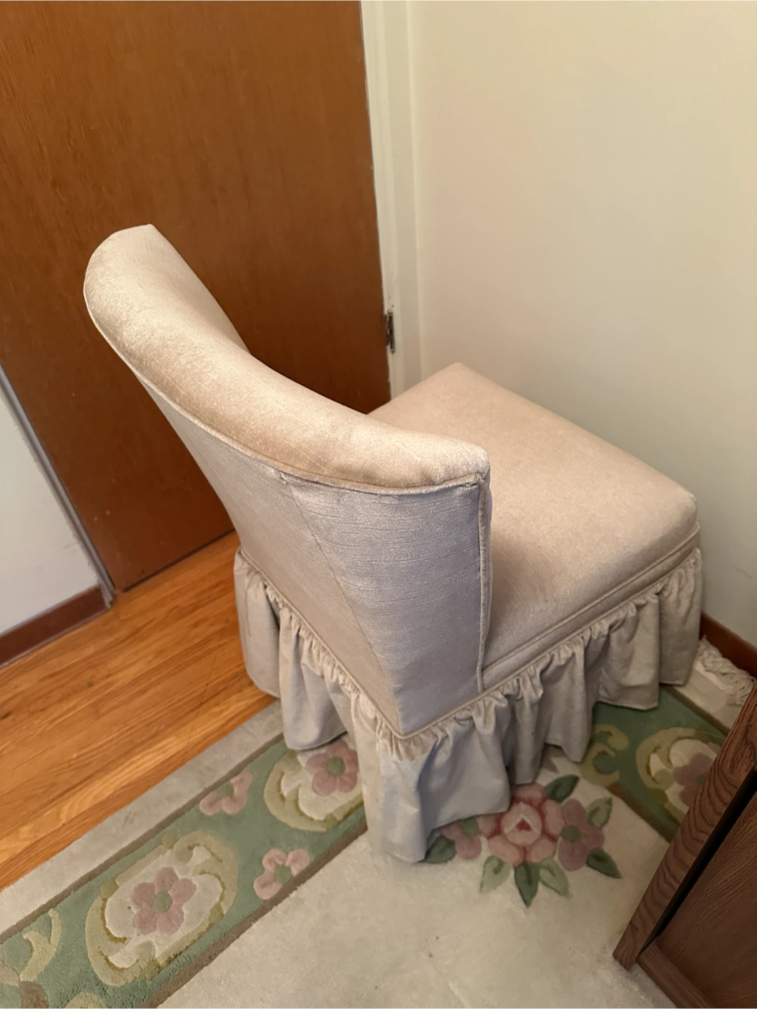 Vintage Vanity Stool - photo 3
