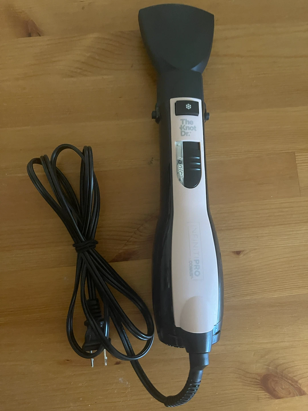 The Knot Dr. All-in-One Styling Tool