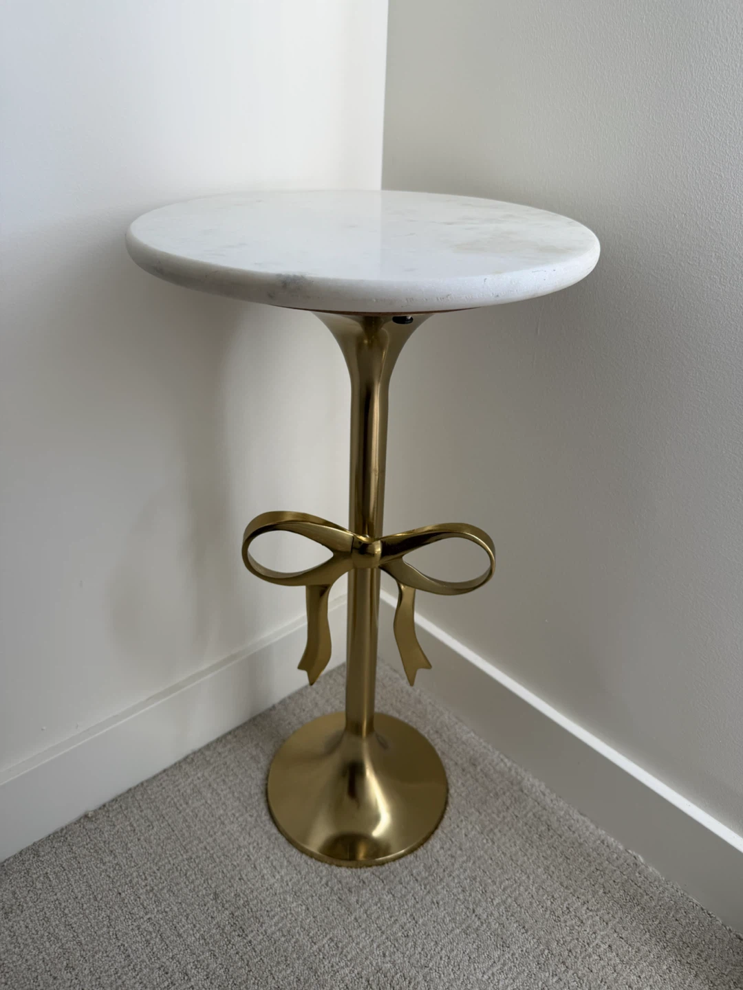 White Marble Top Accent Table with Gold Base