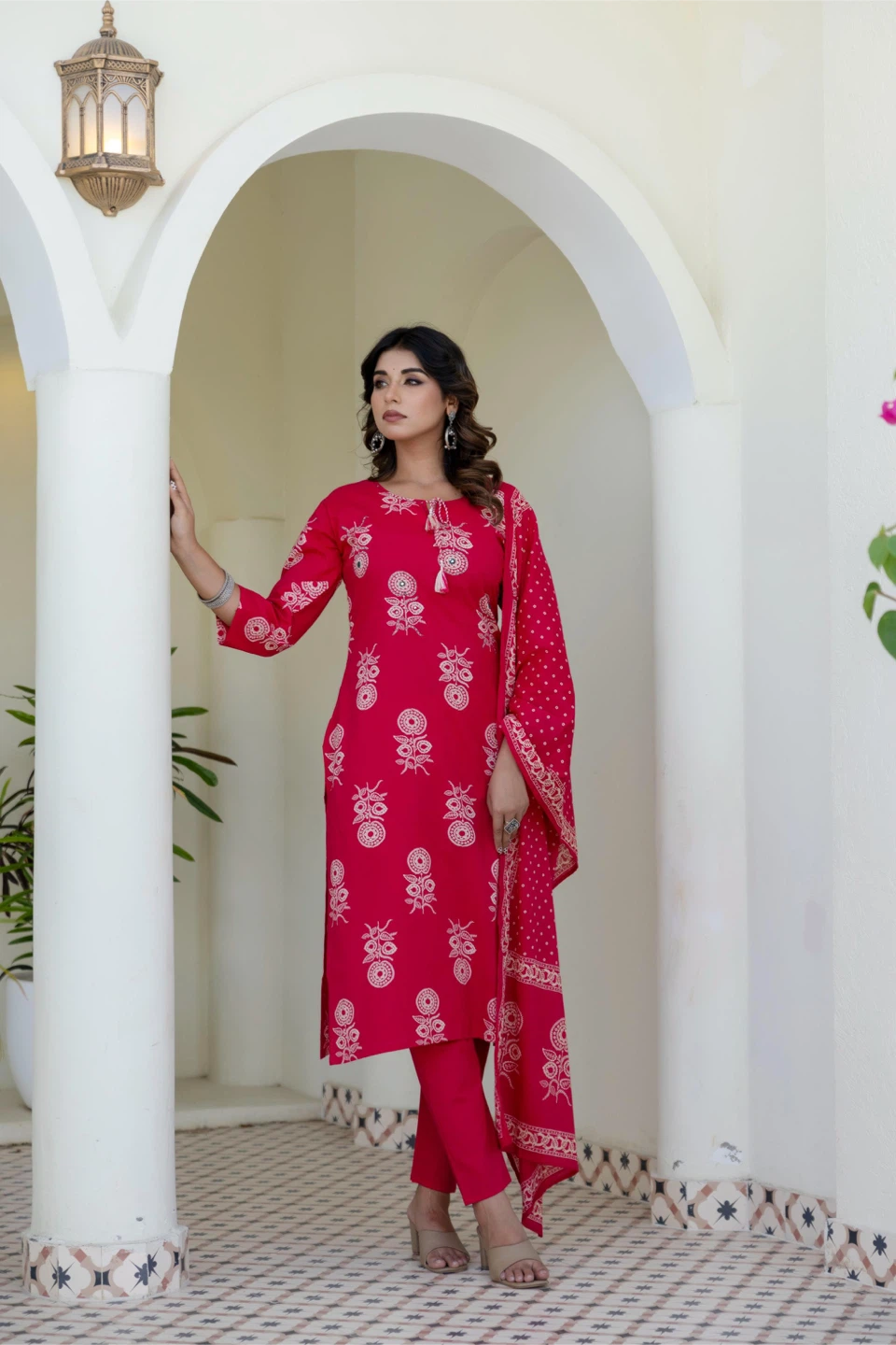 Women's Pink Kurti Set with Dupatta