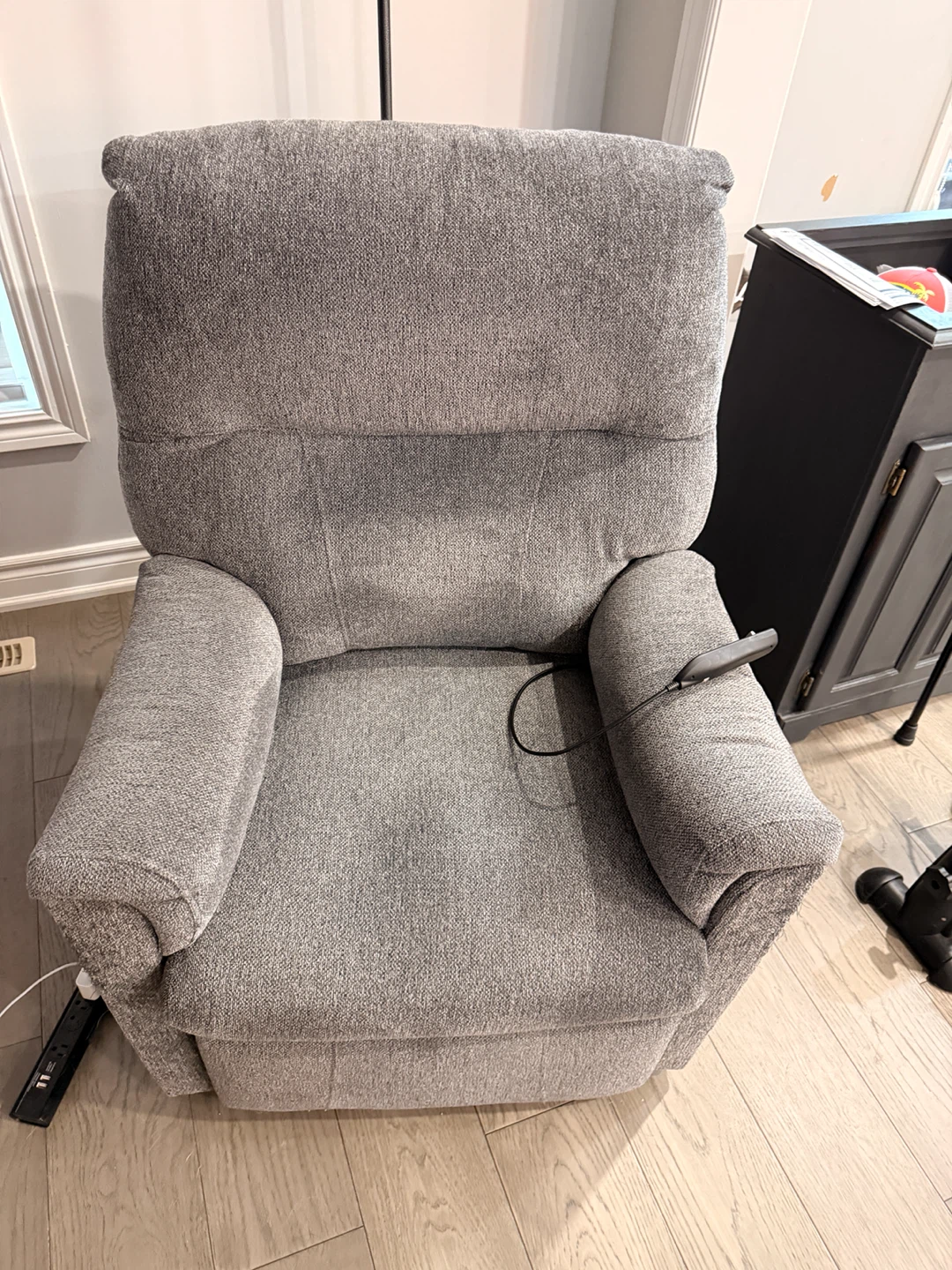 Grey Recliner Chair with Power Lift - photo 2