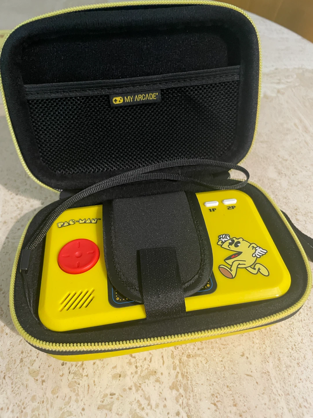 My Arcade Pac-Man Pocket Player Pro - photo 3
