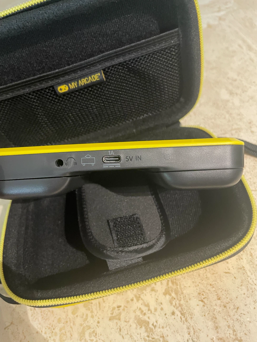 My Arcade Pac-Man Pocket Player Pro - photo 5