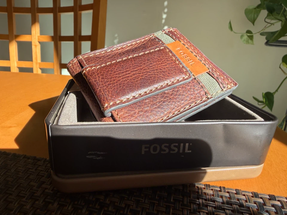 Fossil Front Pocket Leather Wallet - photo 3