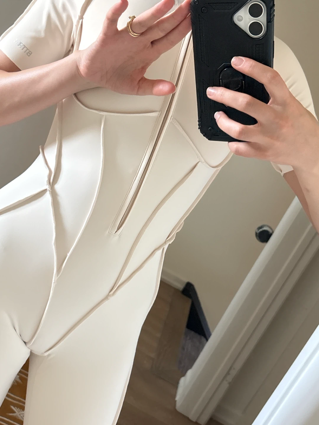 BTTB Short Sleeve Gym Bodysuit - photo 2