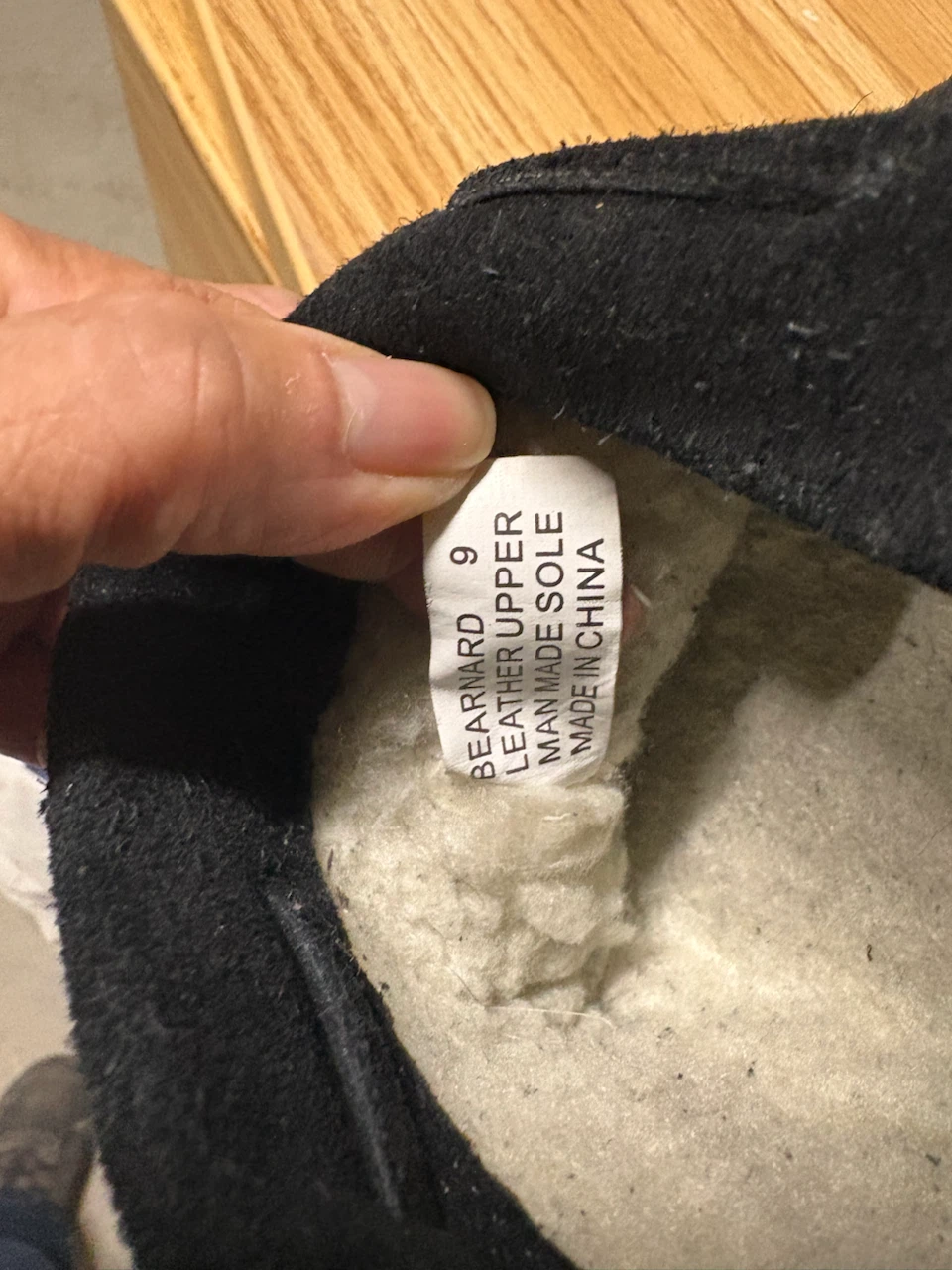 Bearward Moccasins Size 9