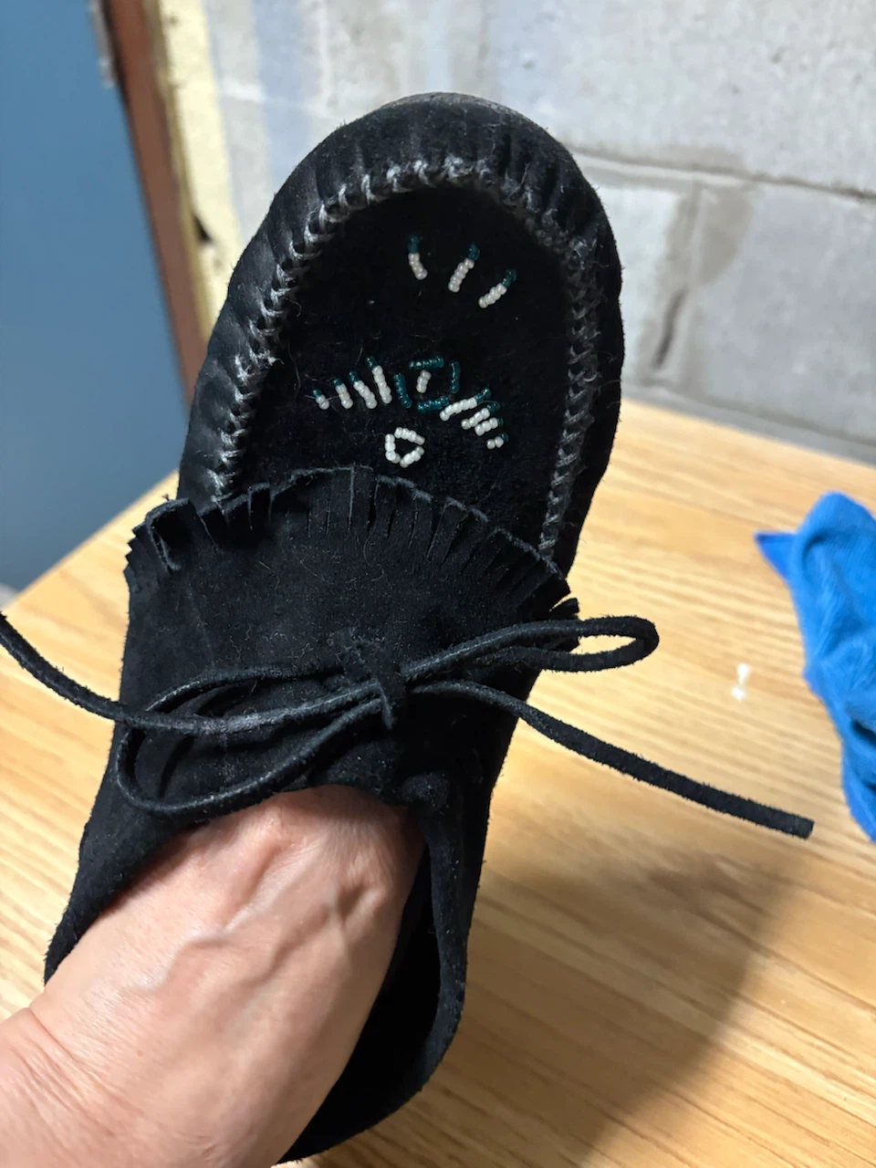 Bearward Moccasins Size 9 - photo 5