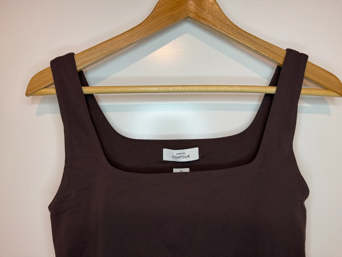 Aritzia Babaton Contour Bodysuit Brown Sleeveless Size M - photo 4