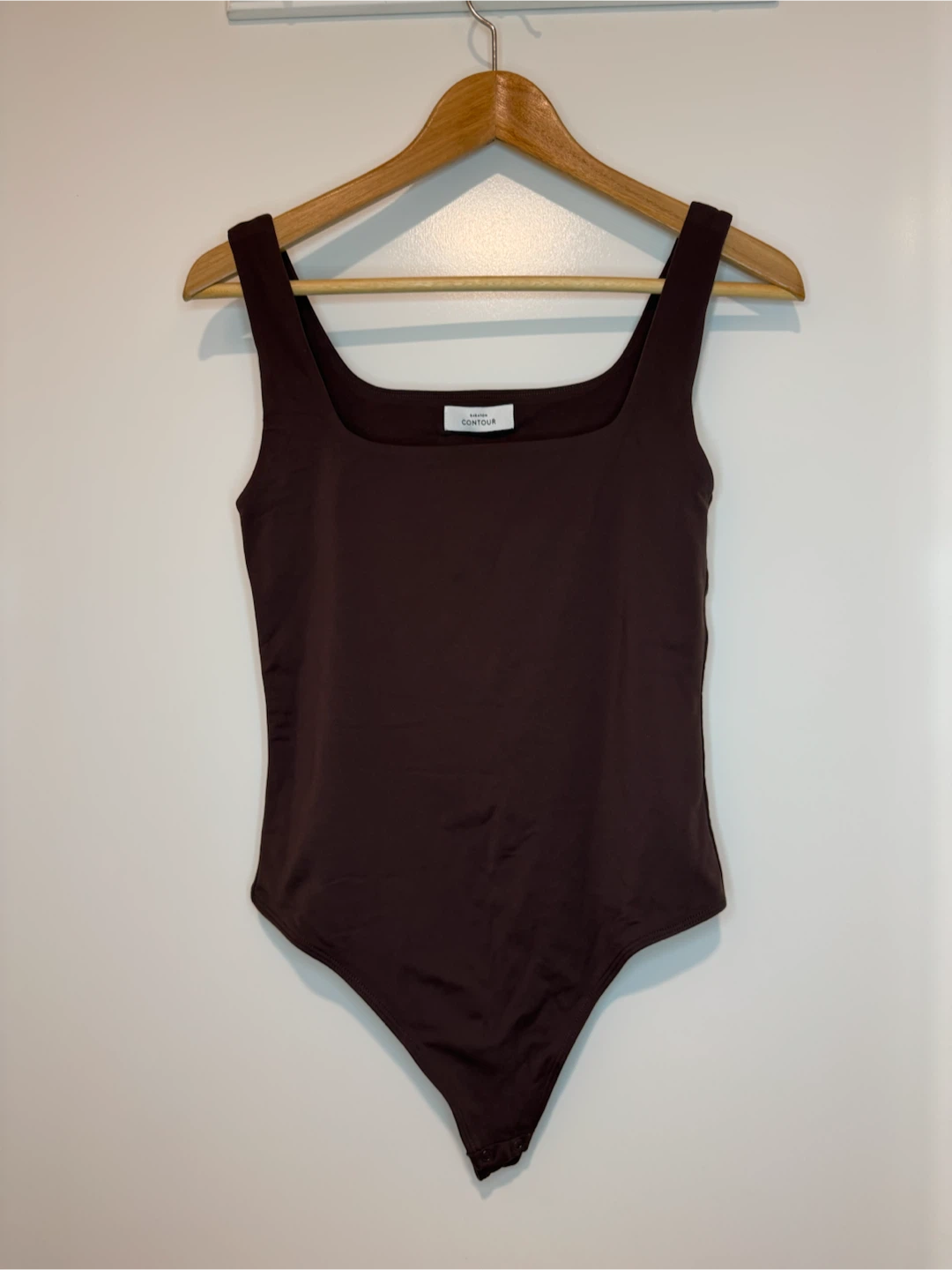 Aritzia Babaton Contour Bodysuit Brown Sleeveless Size M