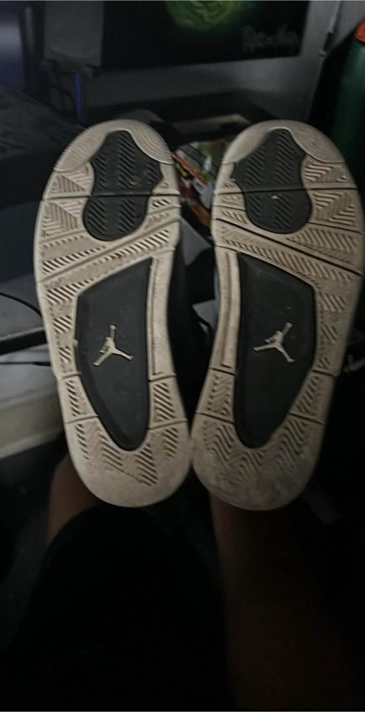 Air Jordan 4 Retro fears - photo 4