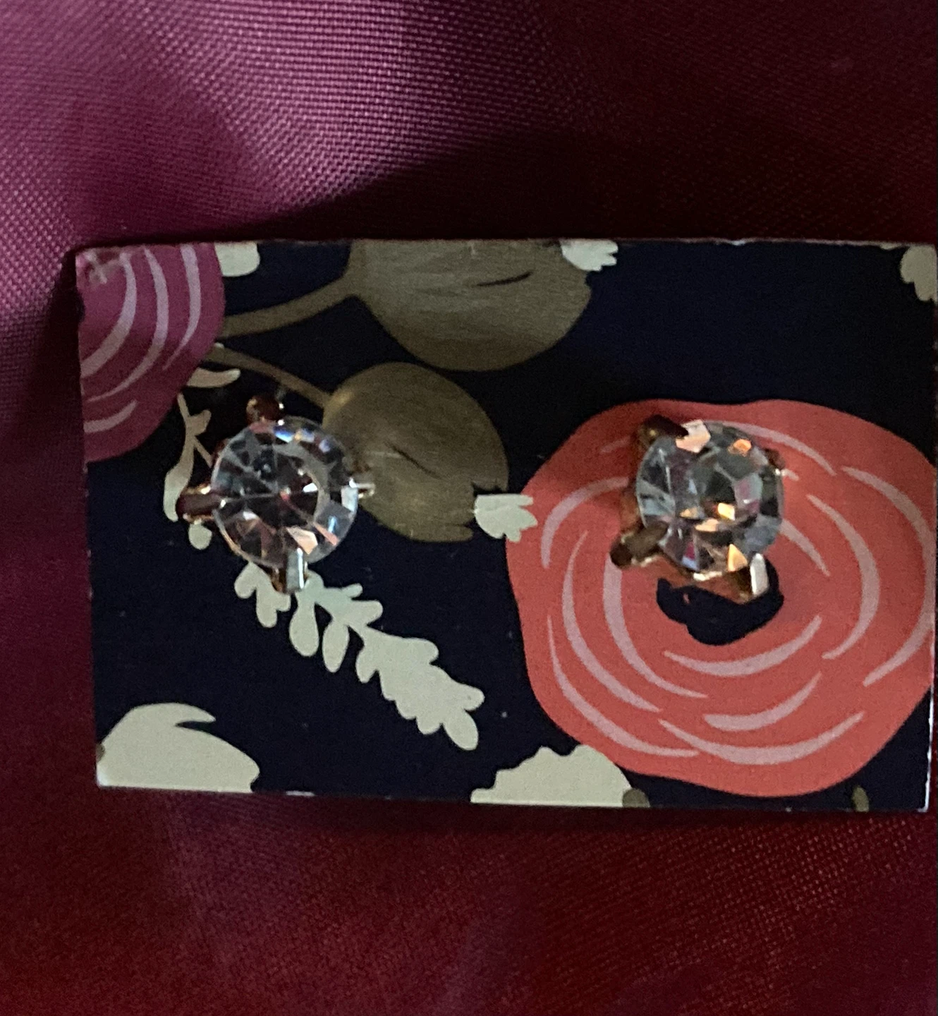 Sparkly Stud Earrings on Floral Card - photo 4