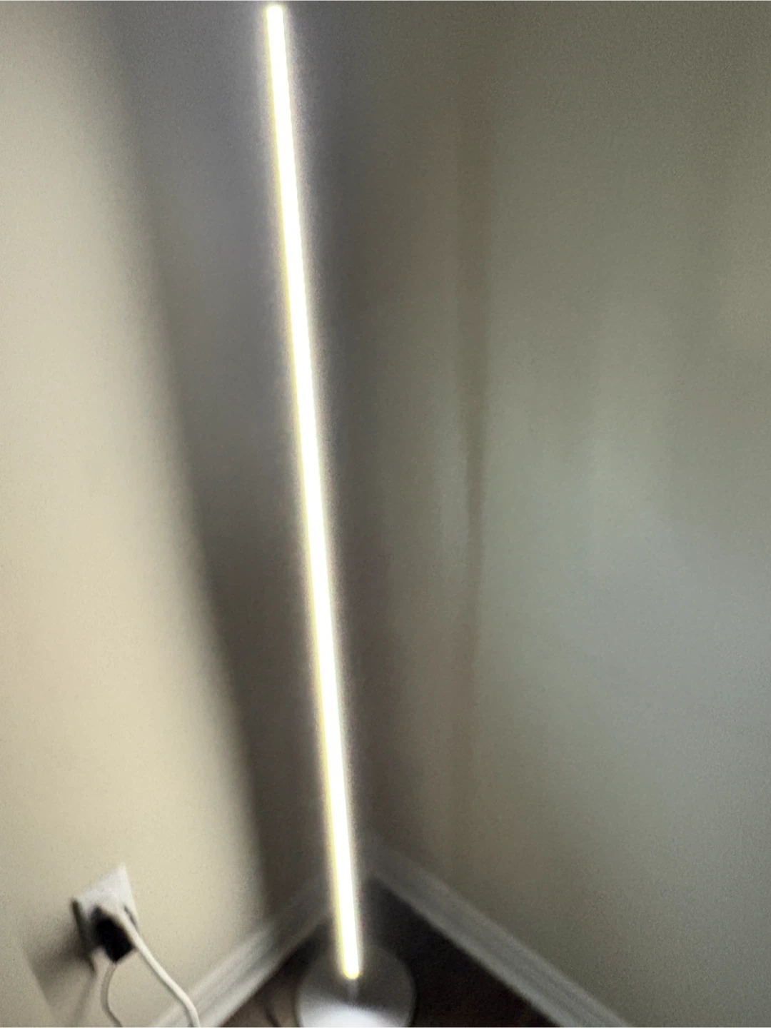 Modern LED Floor Lamp - photo 2
