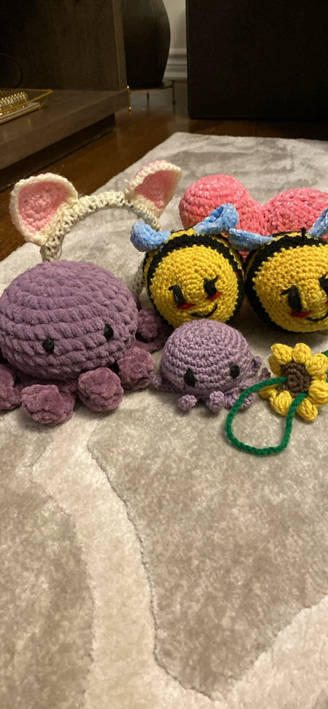 Crocheted Plushies & Bag - photo 3
