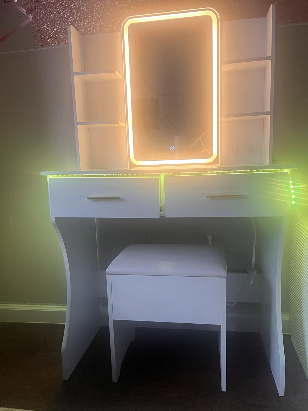White Vanity Desk with Lighted Mirror and Stool - photo 4