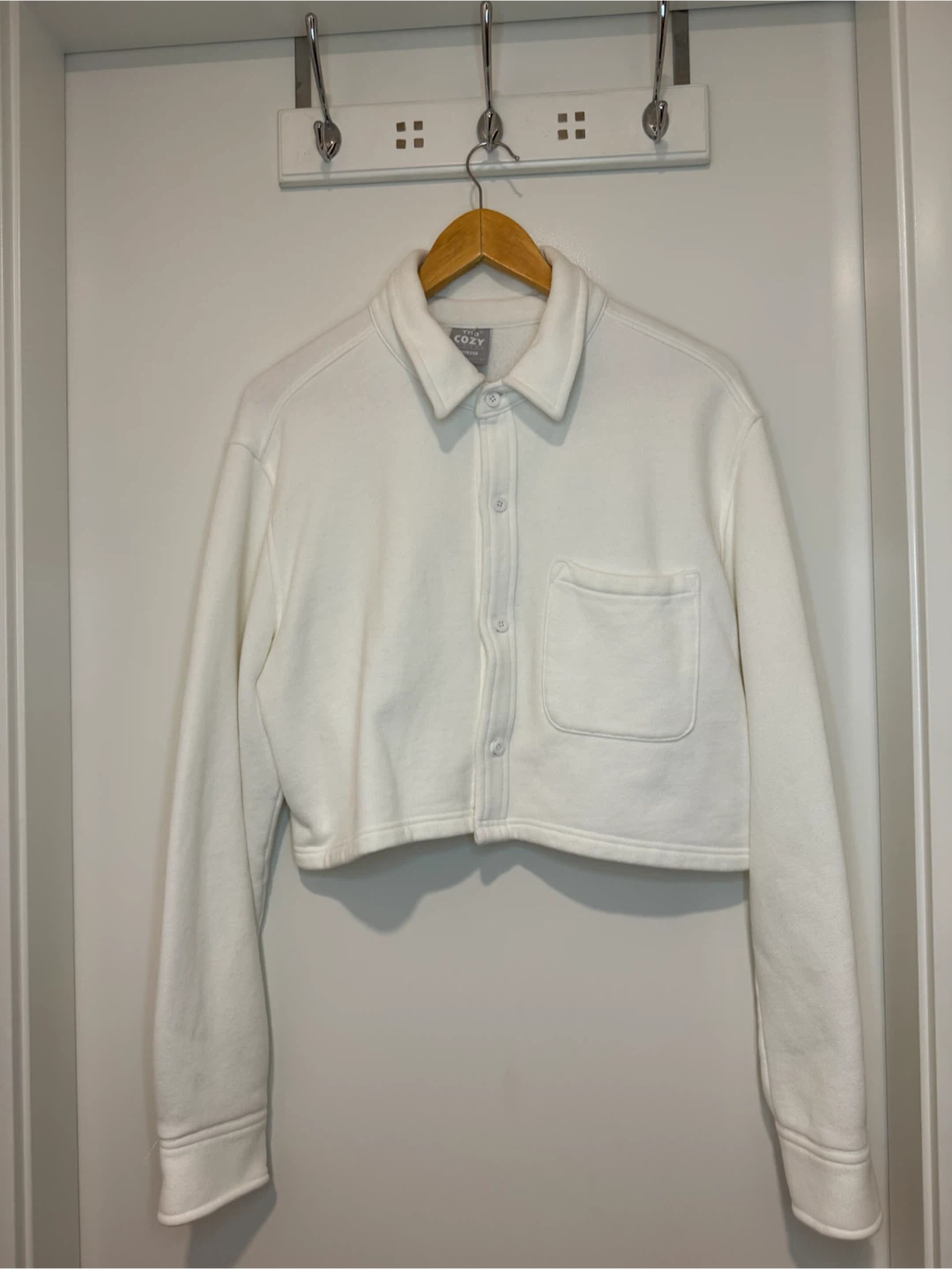 Aritzia TNA Cozy Fleece Boyfriend Cropped Shirt White