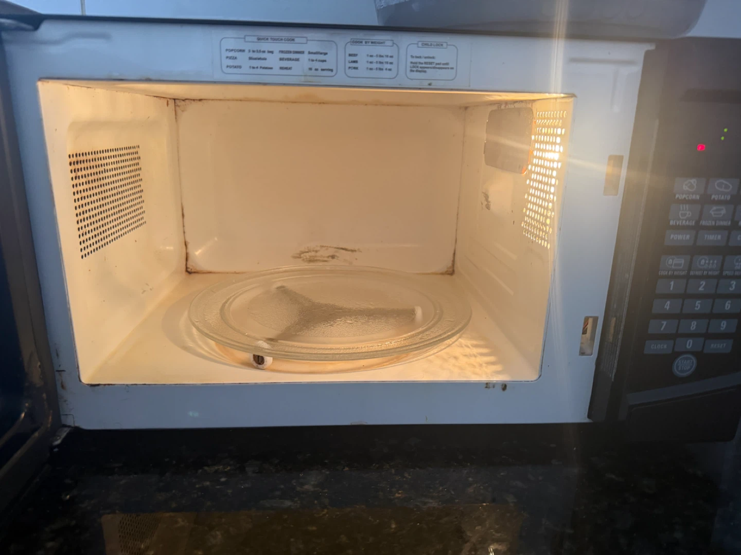Moving sell： RCA Microwave Oven - photo 2