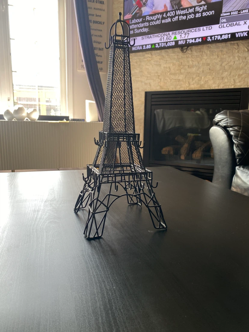 Jewelry stand