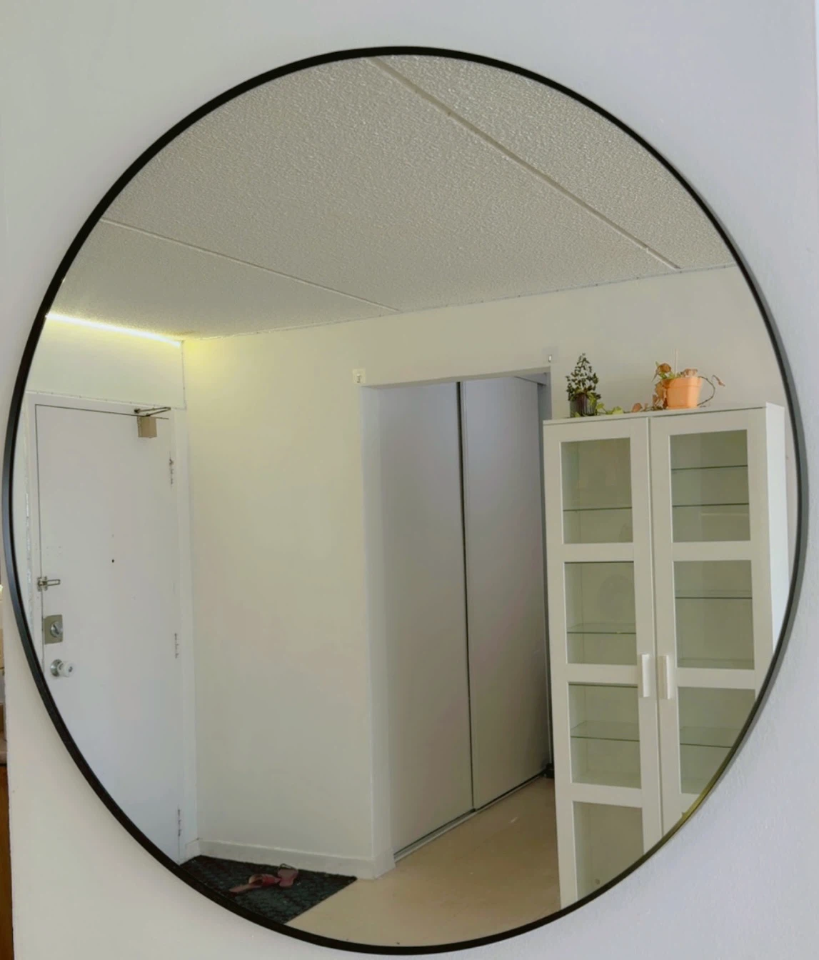 Large Round Wall Mirror with Black Frame - photo 2