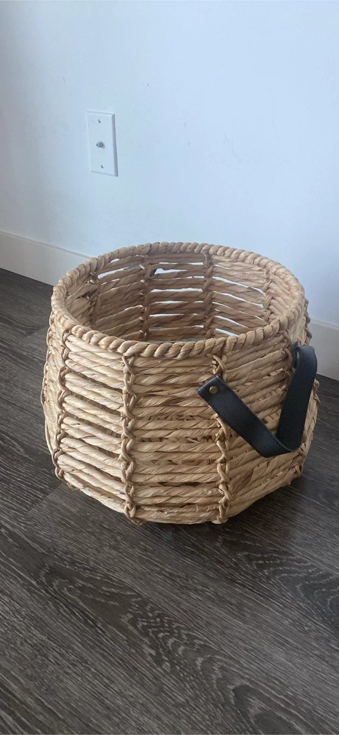 Woven Basket with Faux Leather Handles - photo 2