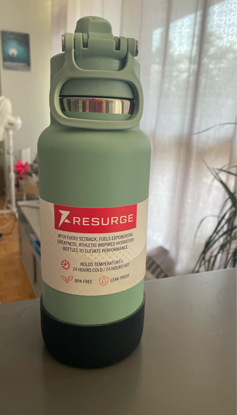 Resurge 32 oz Active Triple Insulated Thermos