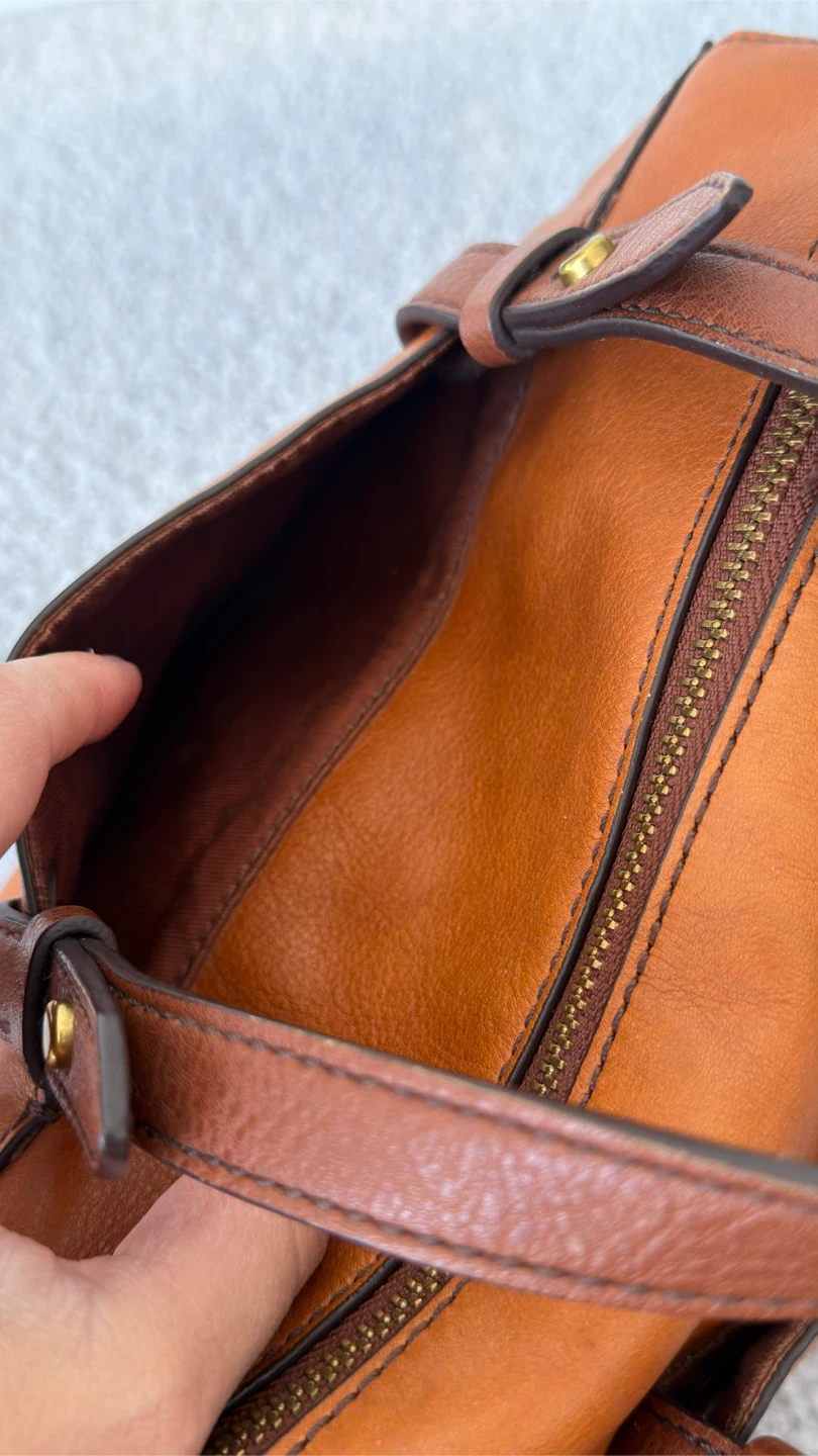 Fossil Leather Shoulder Bag - photo 4