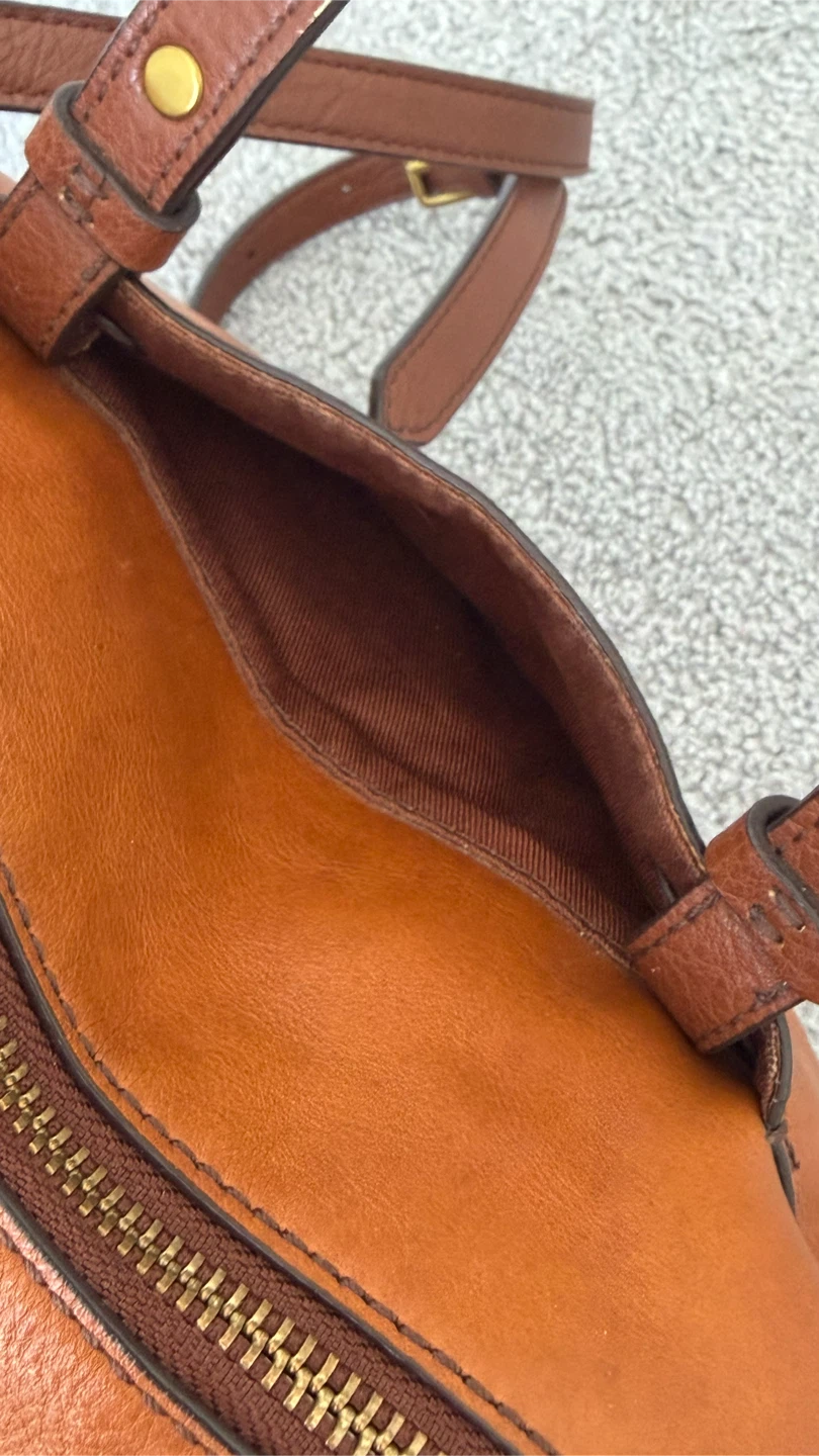 Fossil Leather Shoulder Bag - photo 5