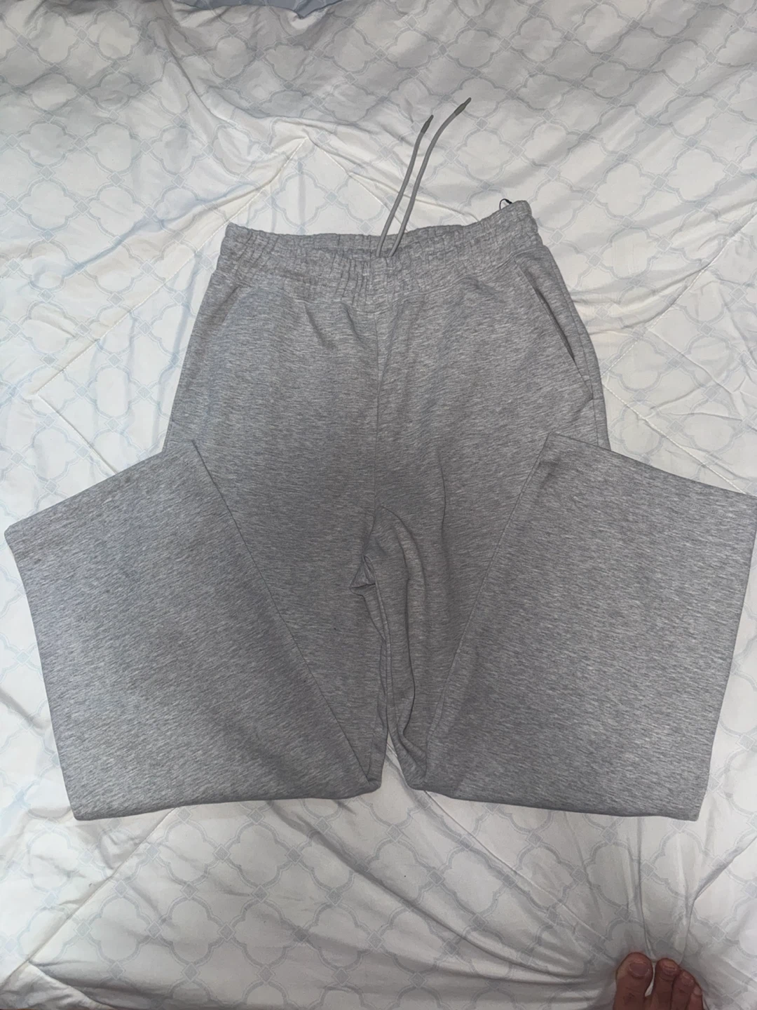 :C Uniqlo Sweet wide pants