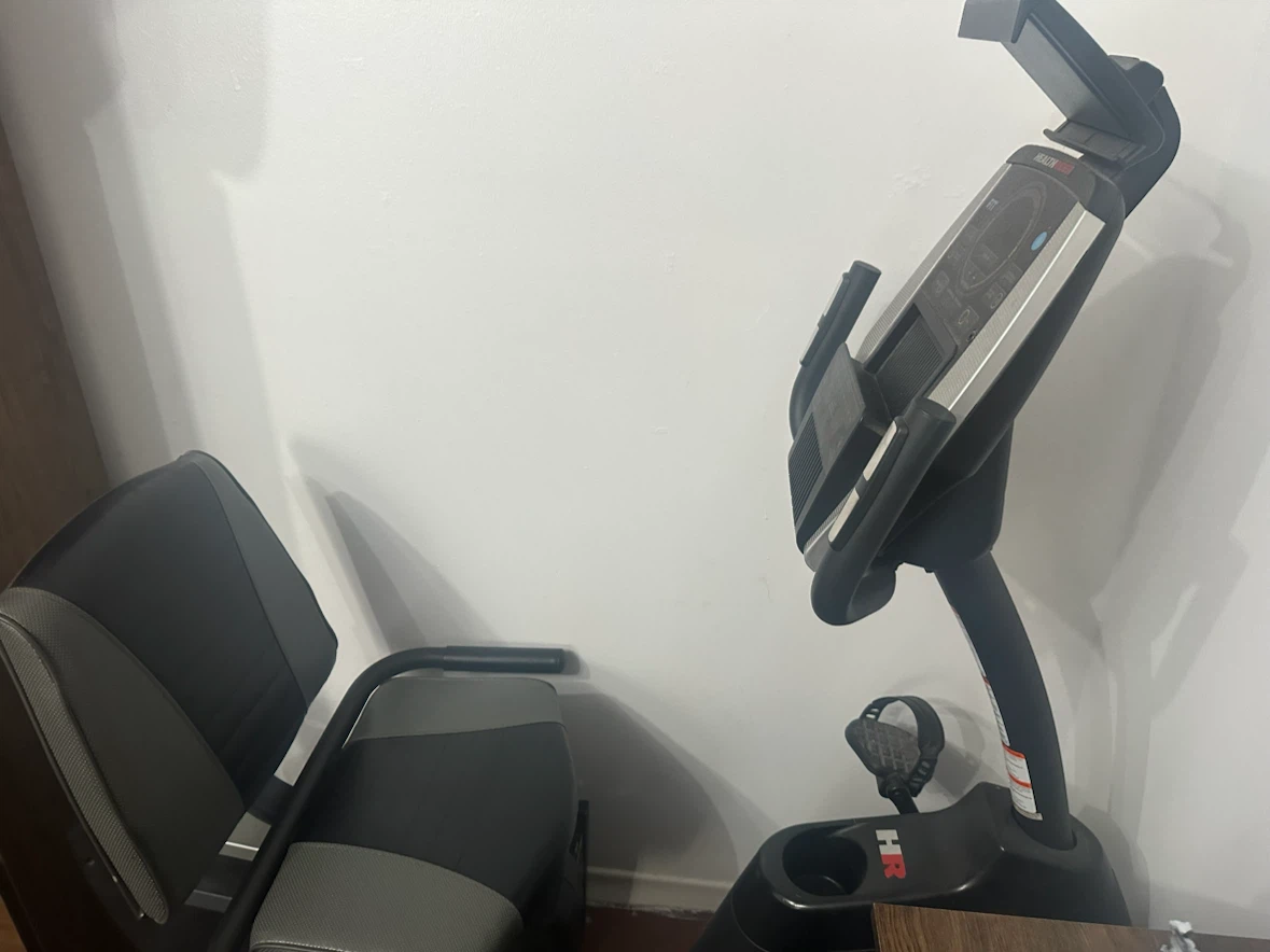 HealthRider H30X Recumbent Exercise Bike - photo 3