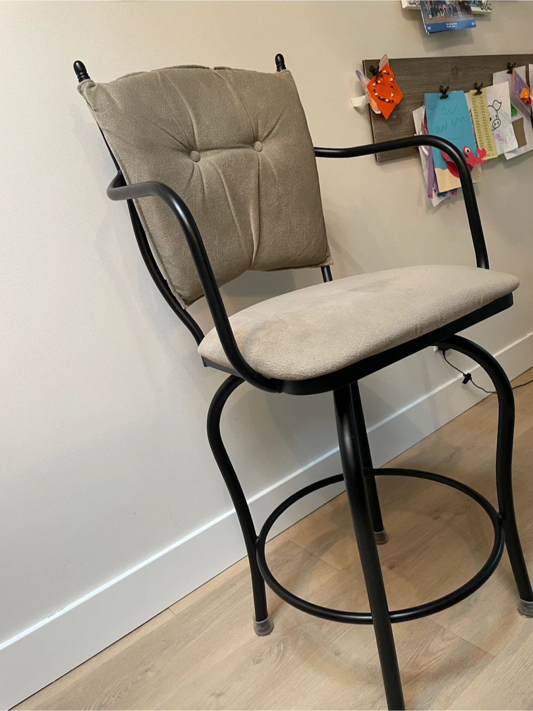 Set of 3 Sturdy Metal Counter Stools w/greige cushions - PU NW - photo 4