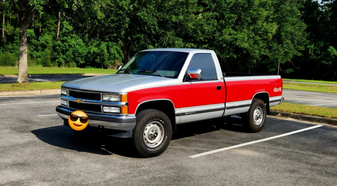 1994 Chevy K2500 4x4 NV4500 5 Speed NO RUST - photo 3