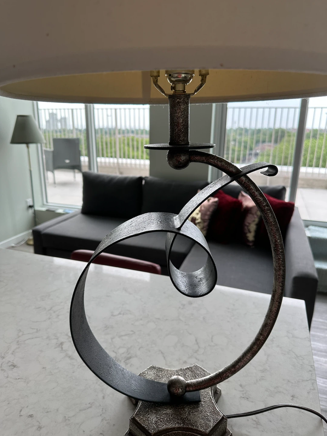 Metal Scroll Accent Table Lamp with White Shade - photo 2