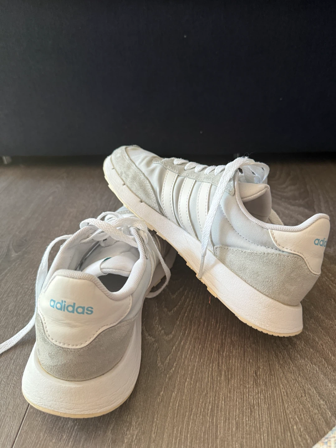 Adidas White and Grey Sneakers - photo 5