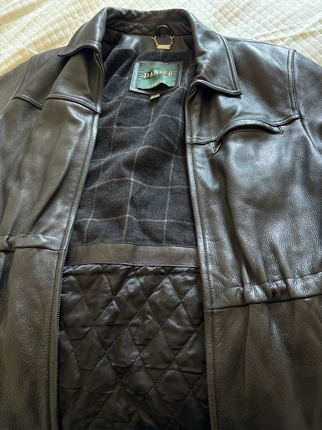 Danier Genuine Leather Jacket - photo 3