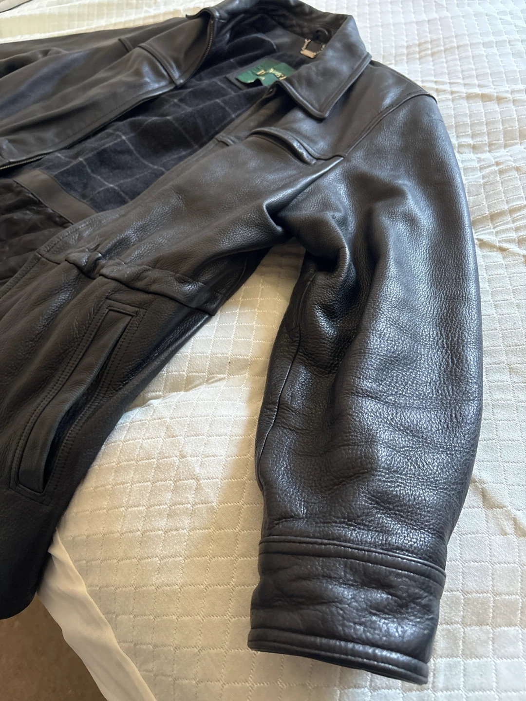 Danier Genuine Leather Jacket - photo 4