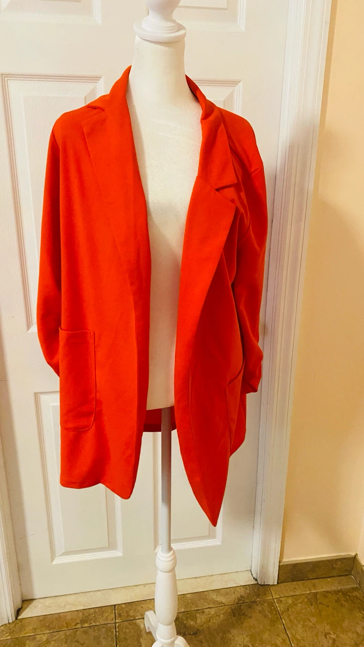 Love 84 open front blazer size large